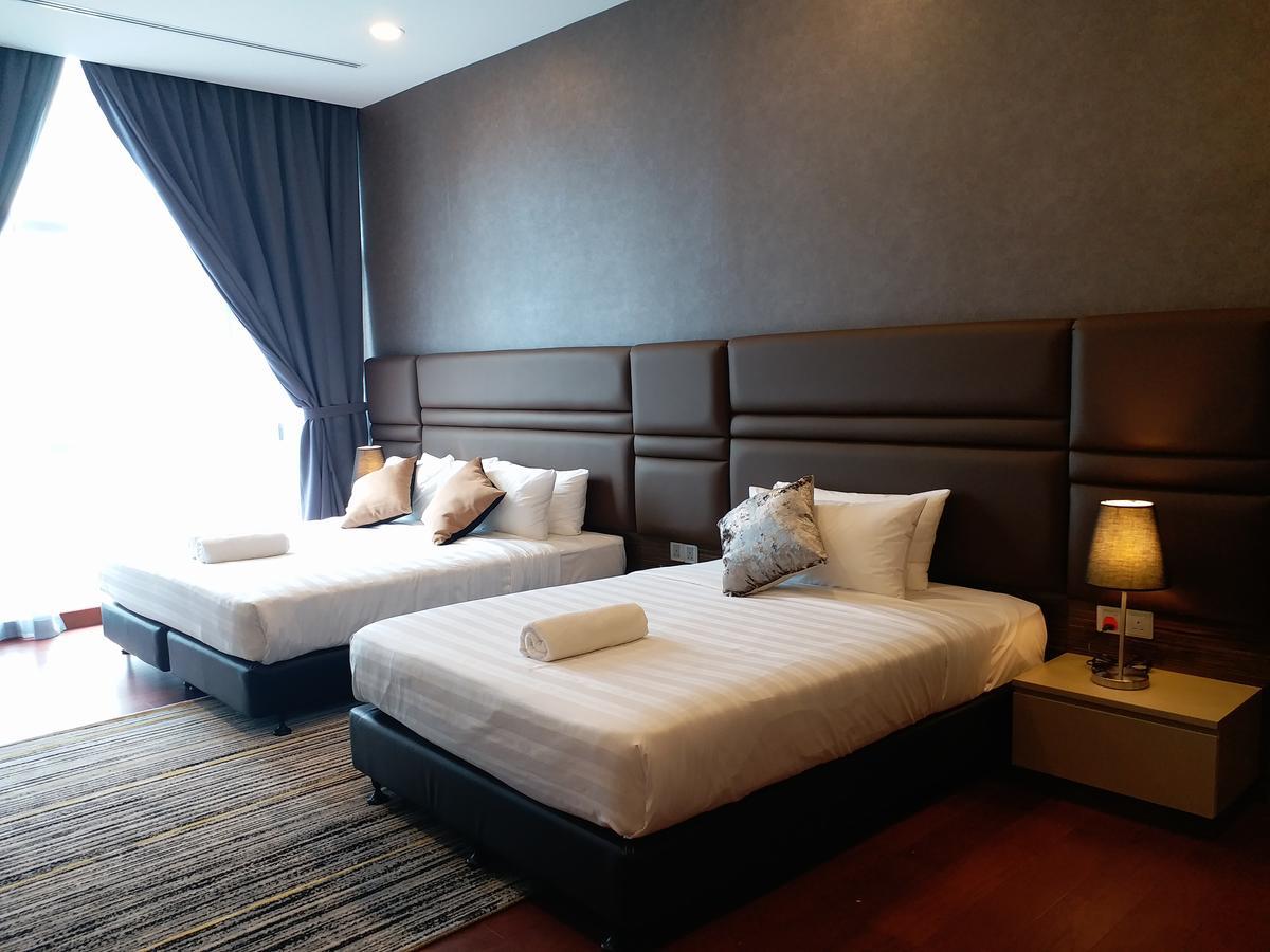 Jb City Paragon Serviced Apartment Johor Bahru Exteriör bild
