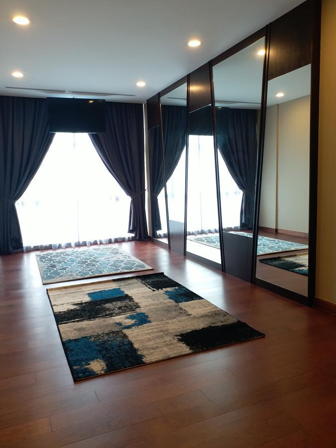 Jb City Paragon Serviced Apartment Johor Bahru Exteriör bild