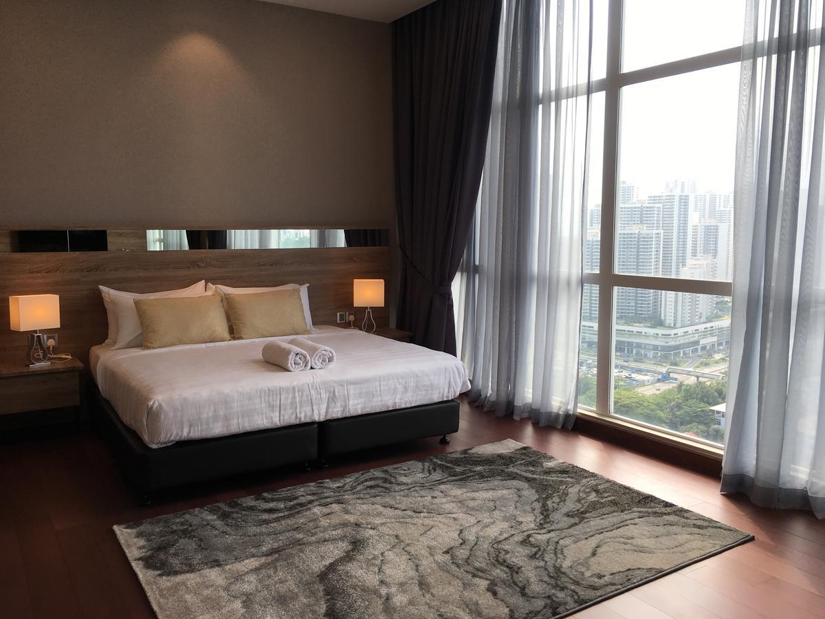 Jb City Paragon Serviced Apartment Johor Bahru Exteriör bild