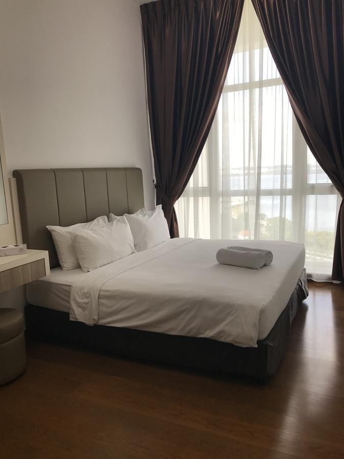 Jb City Paragon Serviced Apartment Johor Bahru Exteriör bild